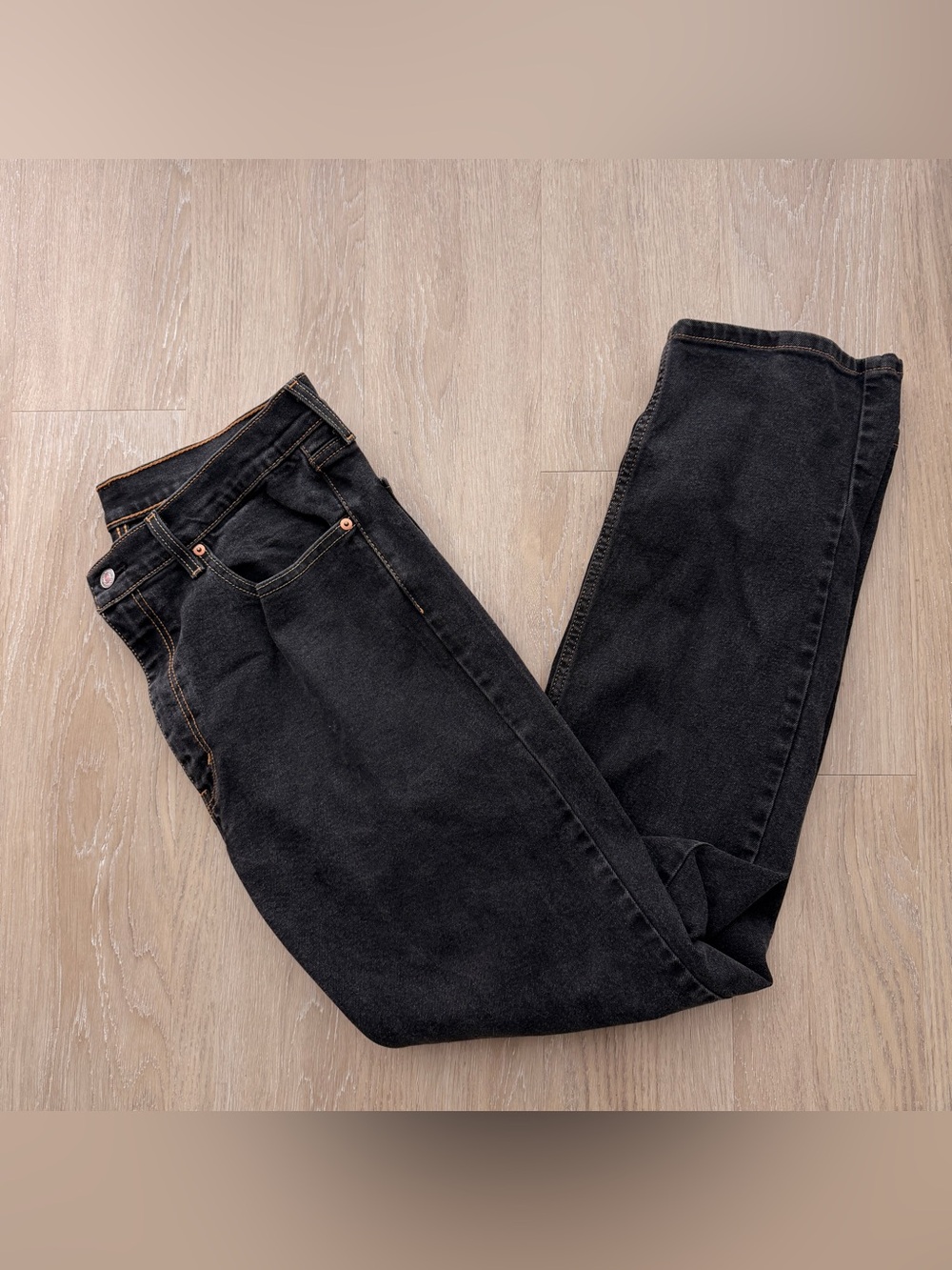 Levi’s 505 black jeans